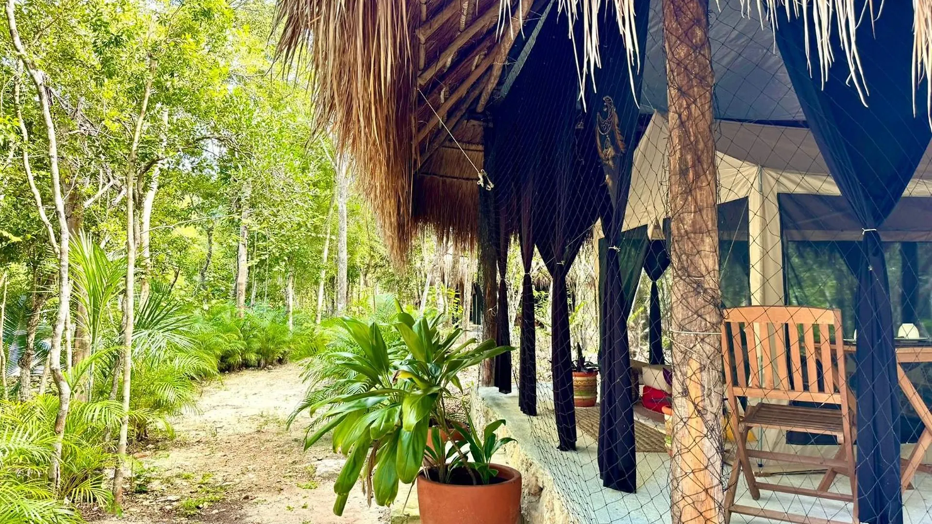 Campsite Glamping Bunga Lotus Hotel Tulum
