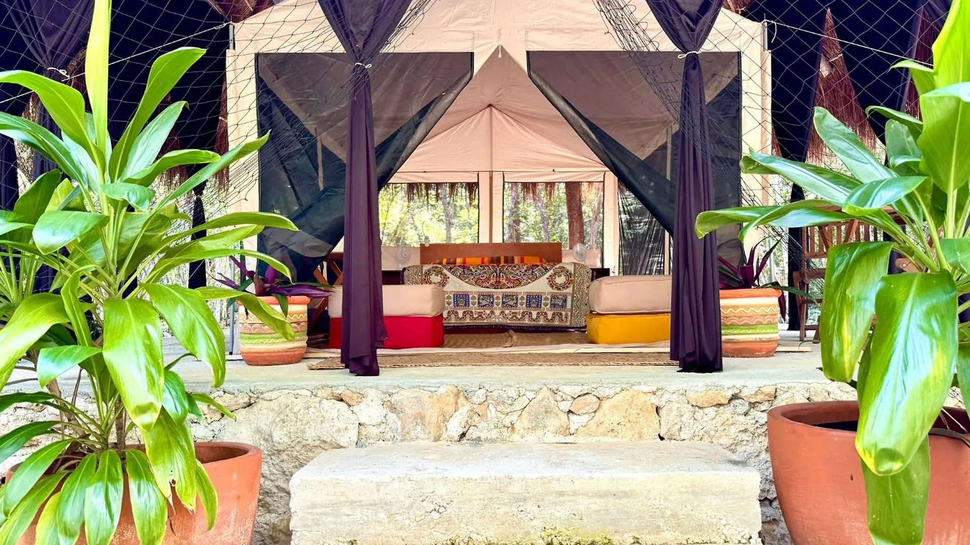 Glamping Bunga Lotus Hotel Tulum Mexico