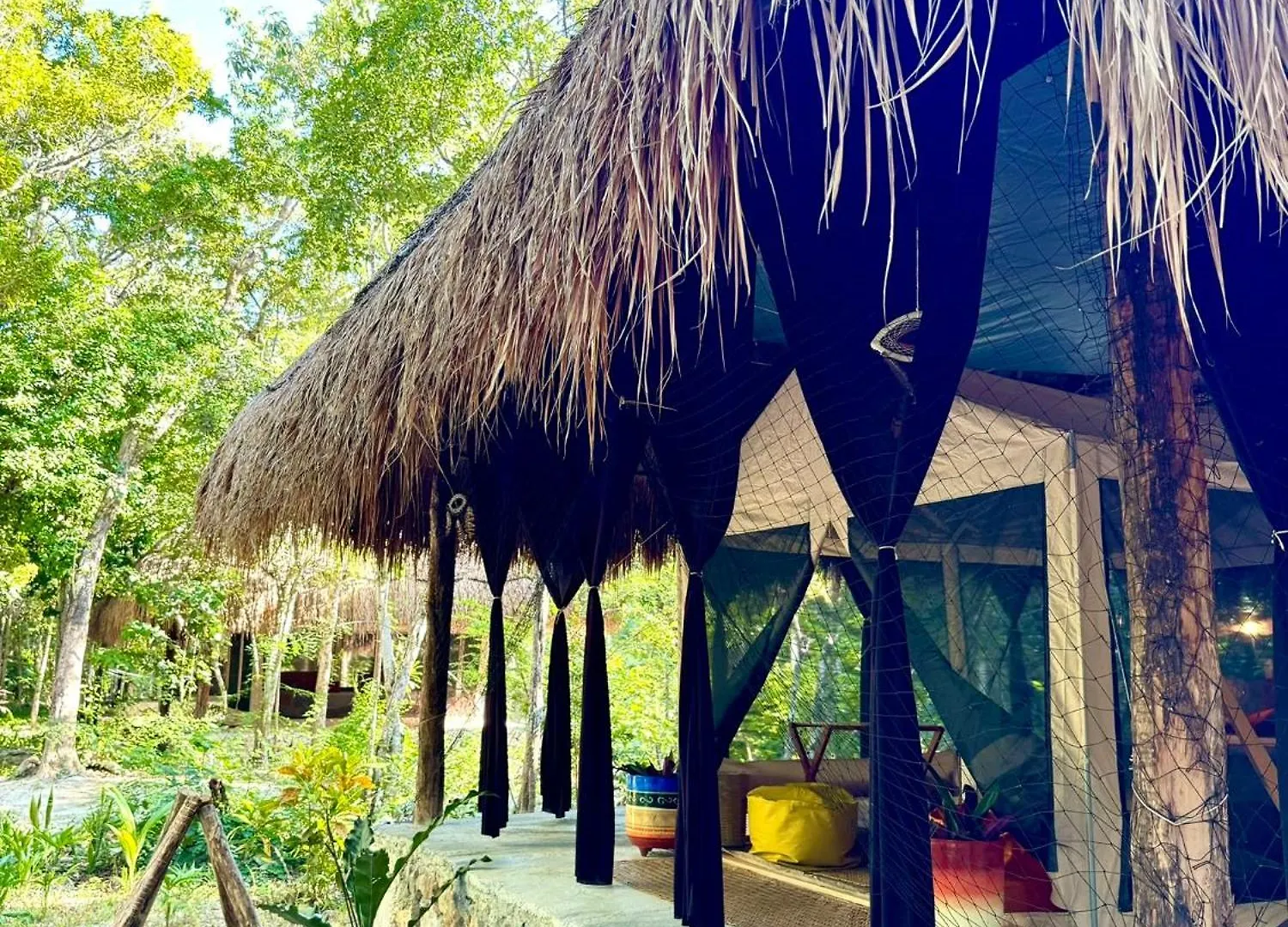 Glamping Bunga Lotus Hotel Tulum Mexico